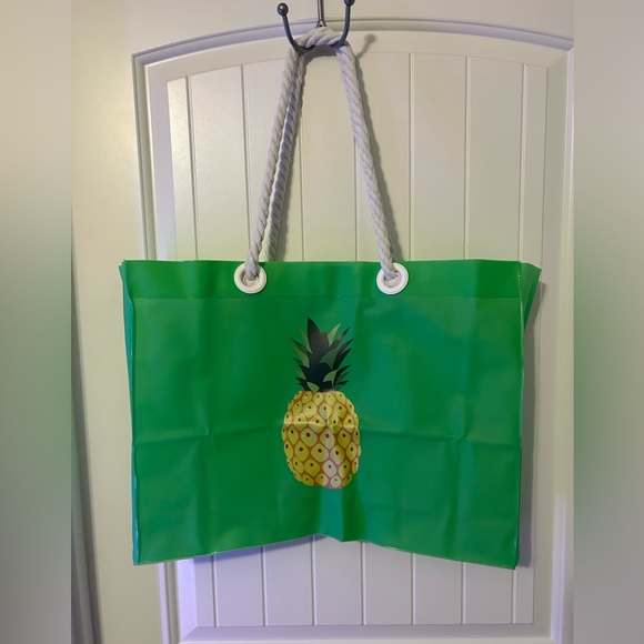 Large Green Pineapple Clear Tote Beach Bag Waterproof Rope Handle Pool Summer - Picture 2 of 11